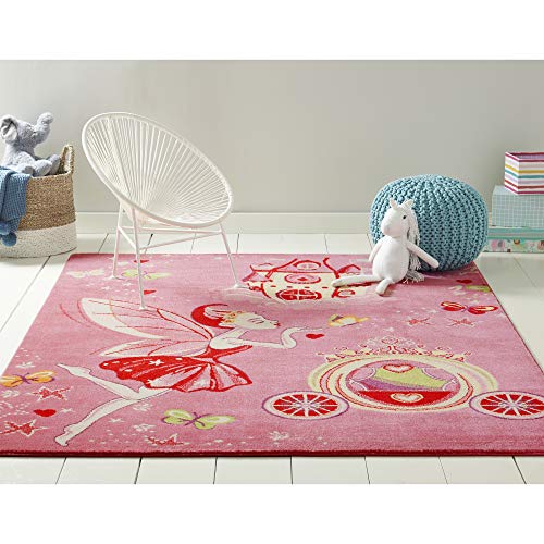 Large pink carpet with fairies for a girly bedroom